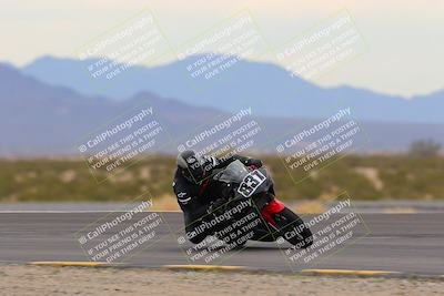 media/Jan-14-2023-SoCal Trackdays (Sat) [[497694156f]]/Turn 11 Inside (950am)/